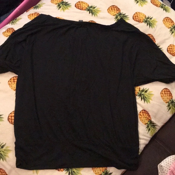 Black American Eagle short sleeve top - Picture 3 of 3